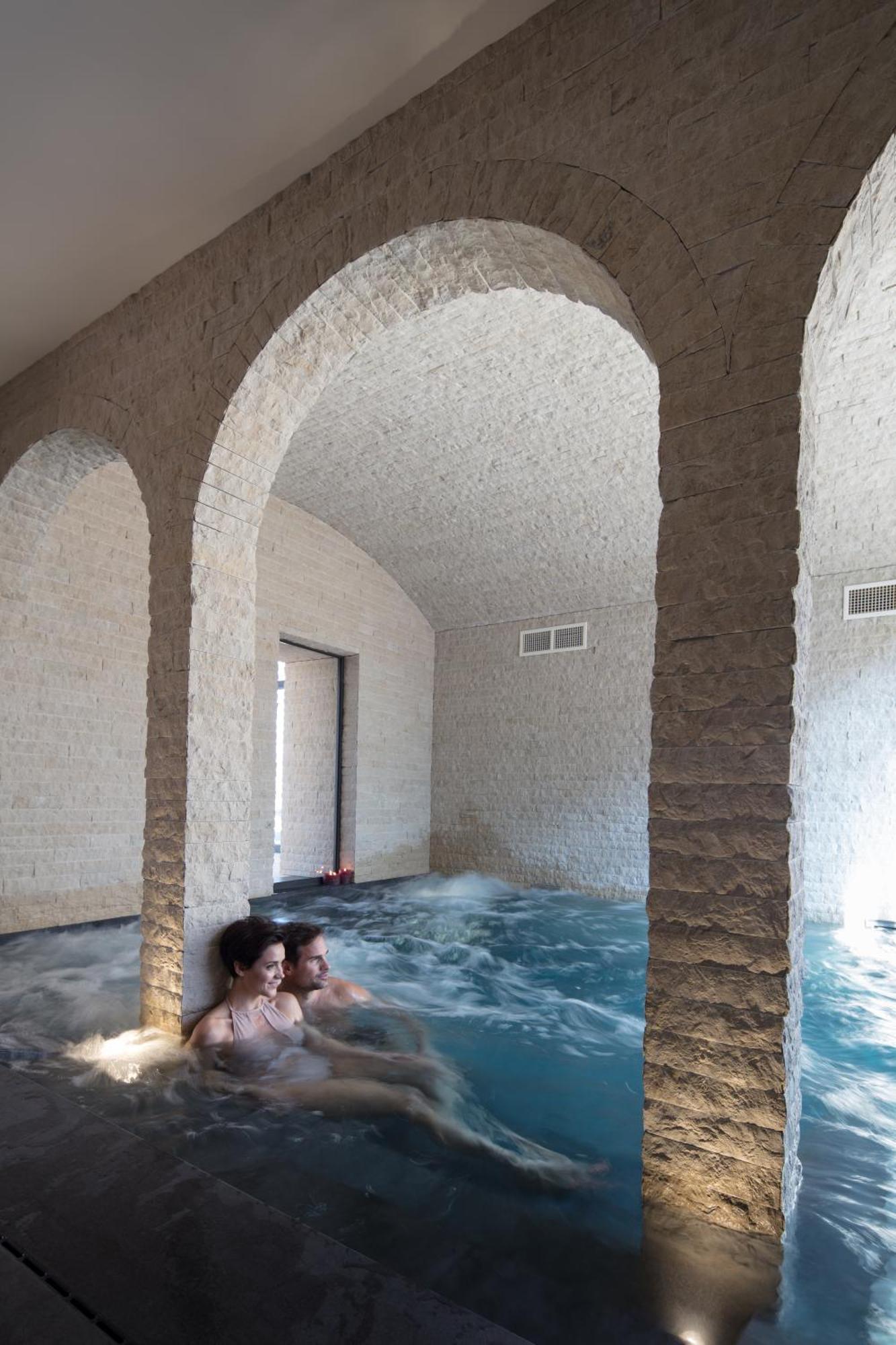 Domaine Du Kaegy - Hebergements 5 Etoiles Steinbrunn-le-Bas ภายนอก รูปภาพ